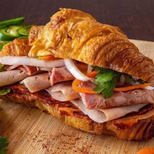 Croissant đặc biệt